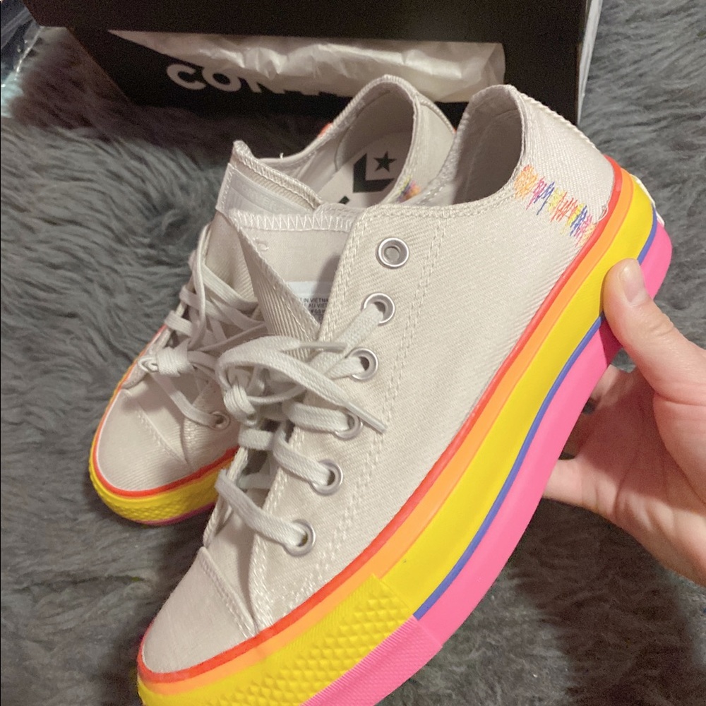 Converse Lift Ox Platform Pride Sneakers Trainers - Picture 3 of 6